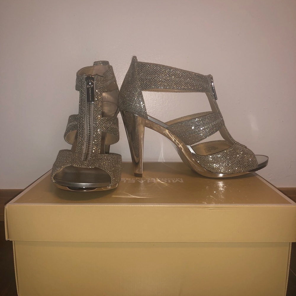 Glitter Michael Kors heels!!!